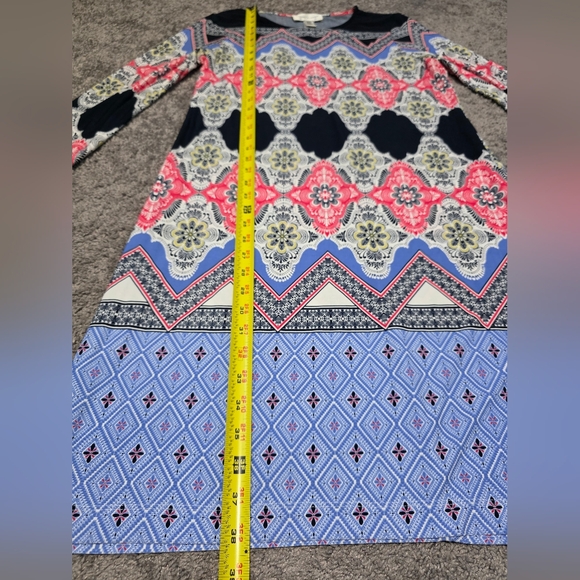 Multicolor Patterned Dress - Picture 2 of 5